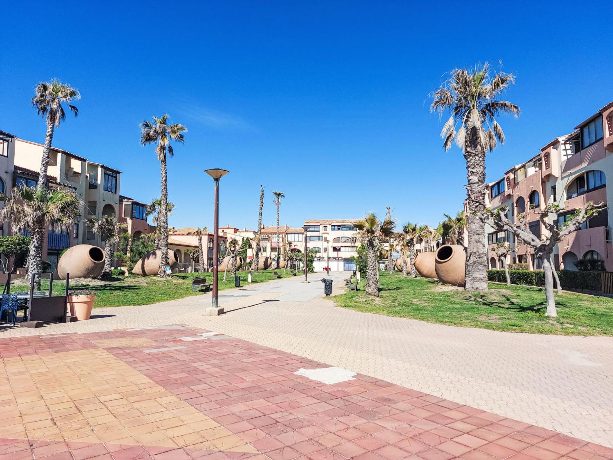 Apartment Soleil Levant 1 Et 2-2 By Interhome Le Barcares Luaran gambar